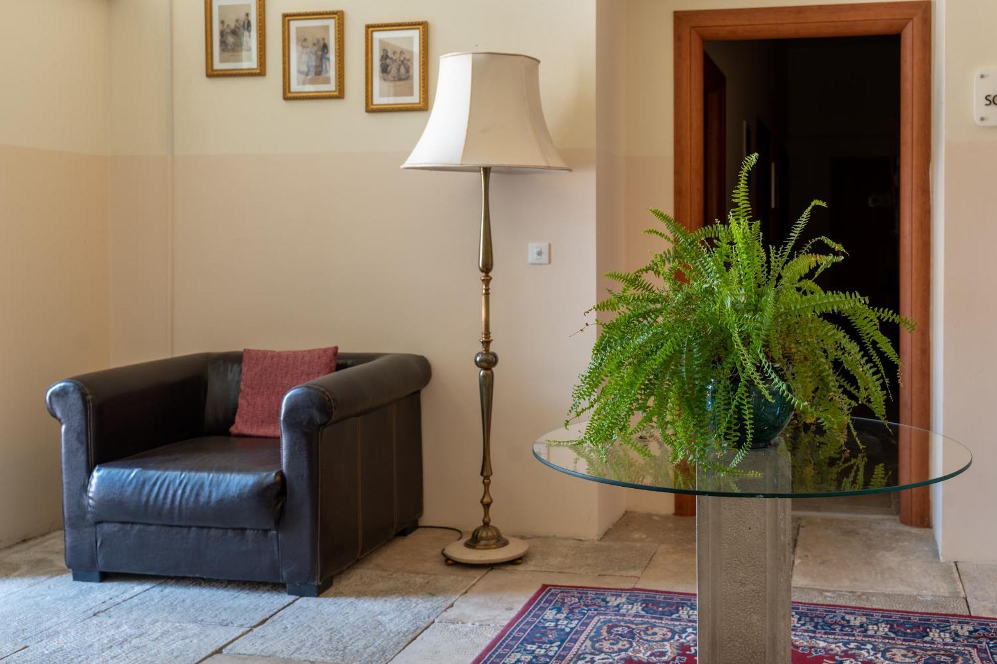 Hotel Stara Sola - Oleander Resort Korte Екстер'єр фото