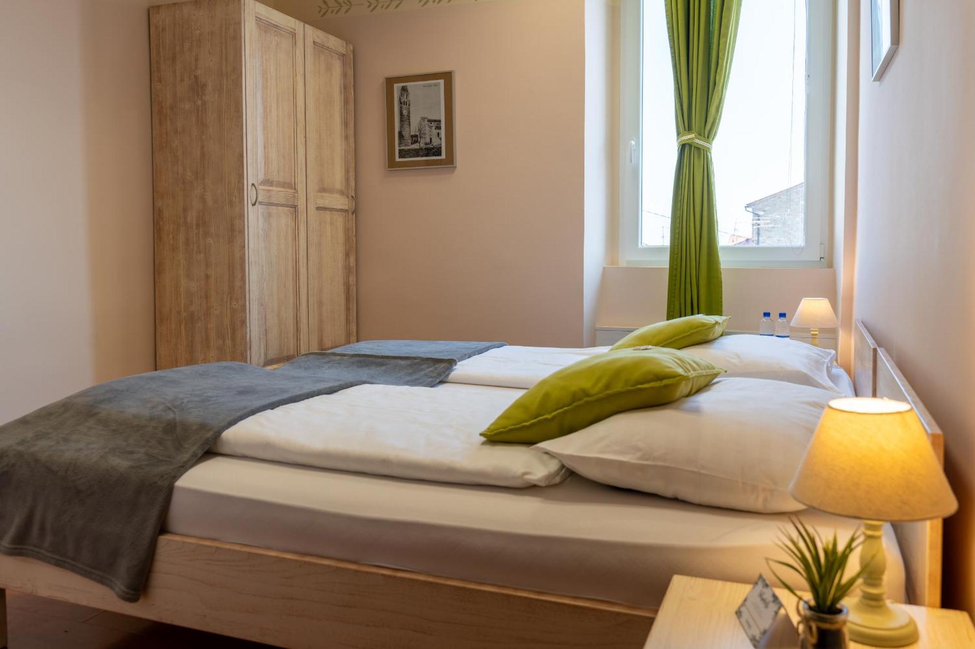 Hotel Stara Sola - Oleander Resort Korte Екстер'єр фото