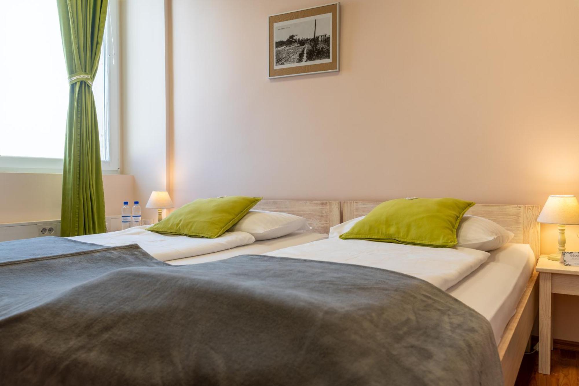Hotel Stara Sola - Oleander Resort Korte Екстер'єр фото