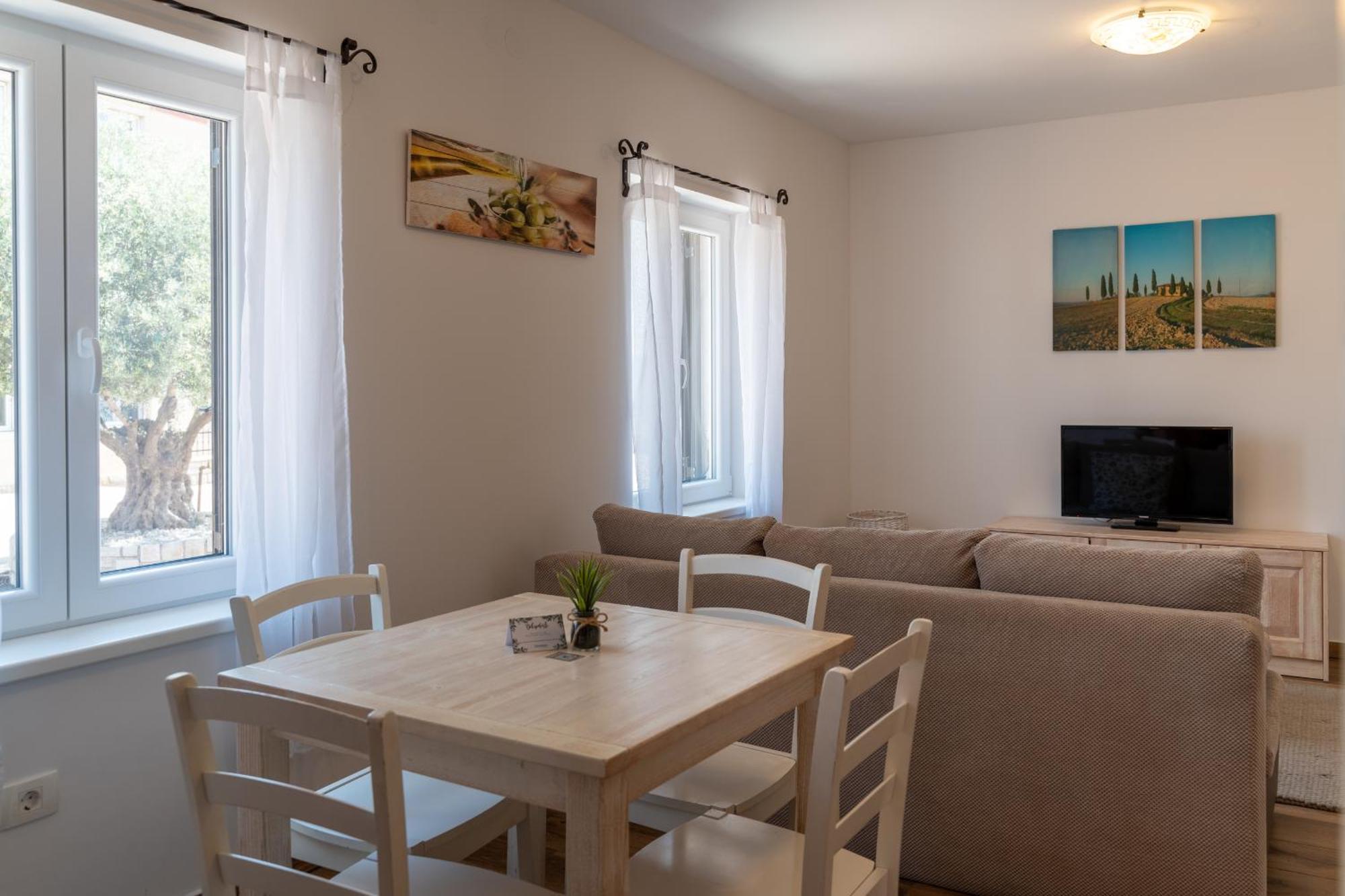 Hotel Stara Sola - Oleander Resort Korte Екстер'єр фото