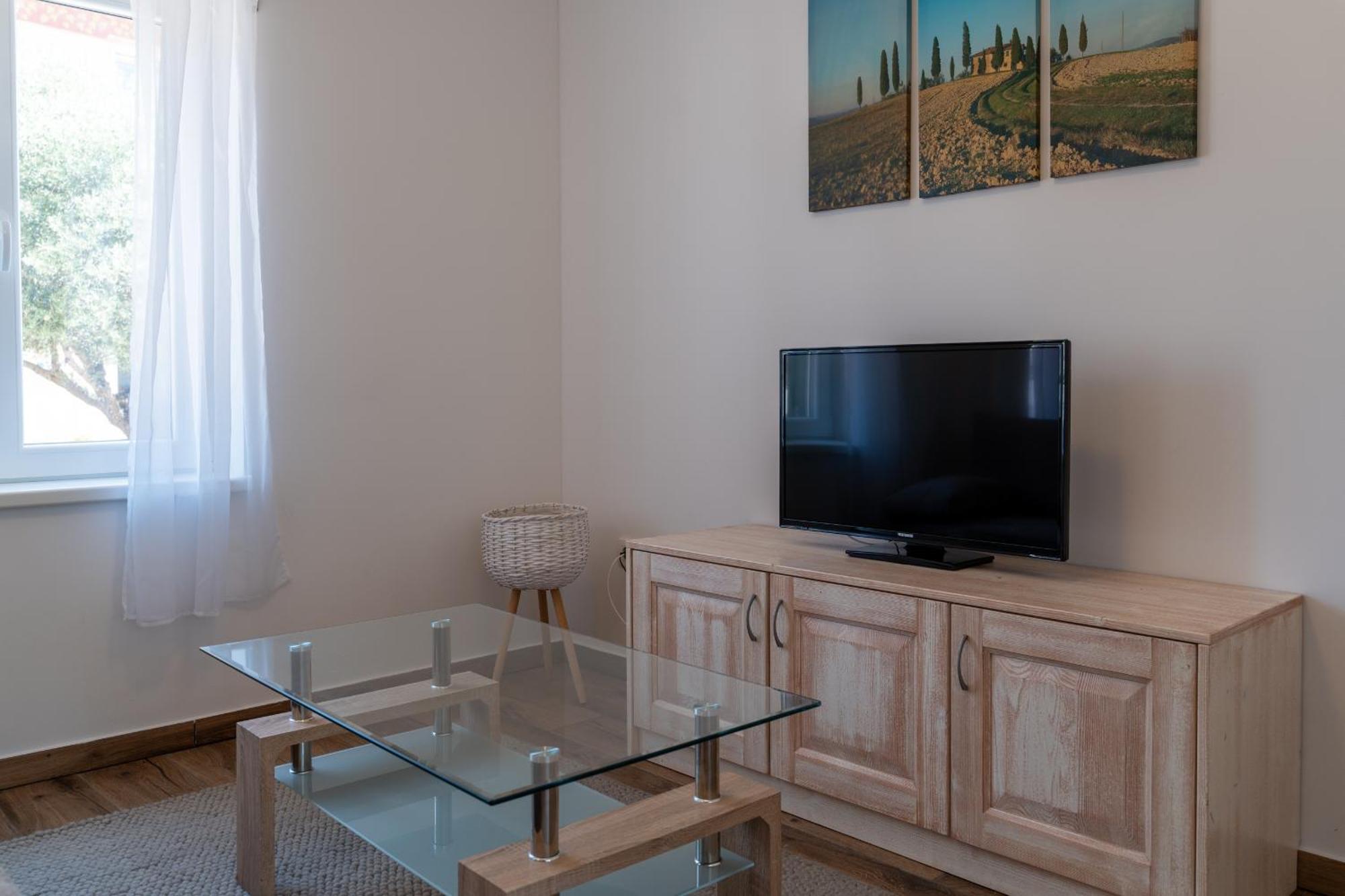 Hotel Stara Sola - Oleander Resort Korte Екстер'єр фото